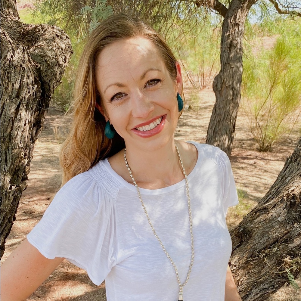 Meet your Posher, April